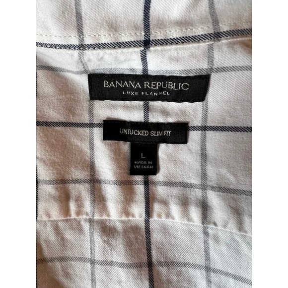 Banana Republic | Mens Button Down Shirt | Size Large - Picture 2 of 3